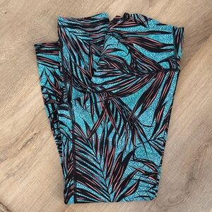 Lululemon Tropical Leaf Pattern Leggings